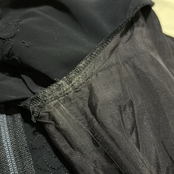 Used - Picture 6 of 6